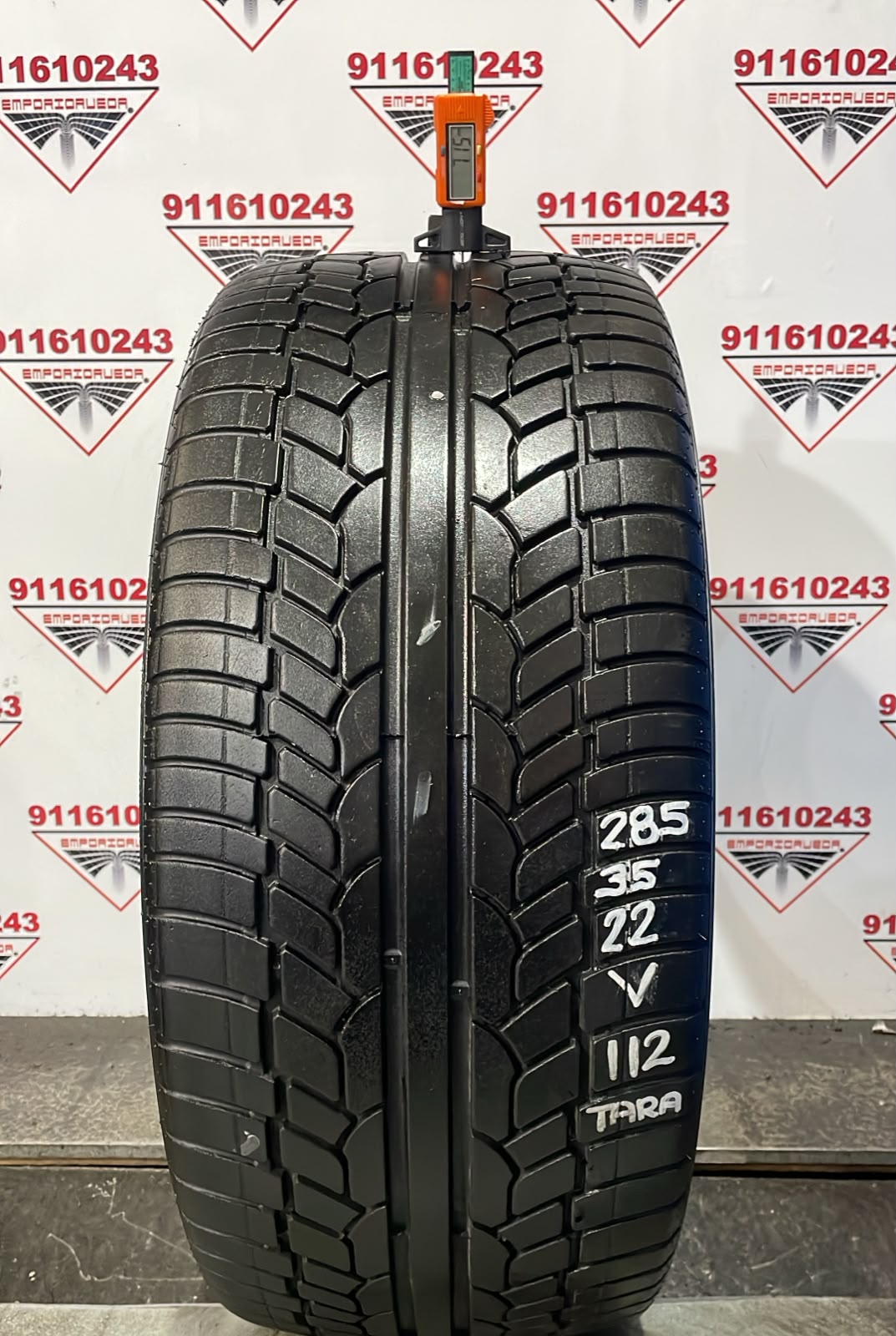 ACHILLES  USADO M+S 285/35 R22 112 V